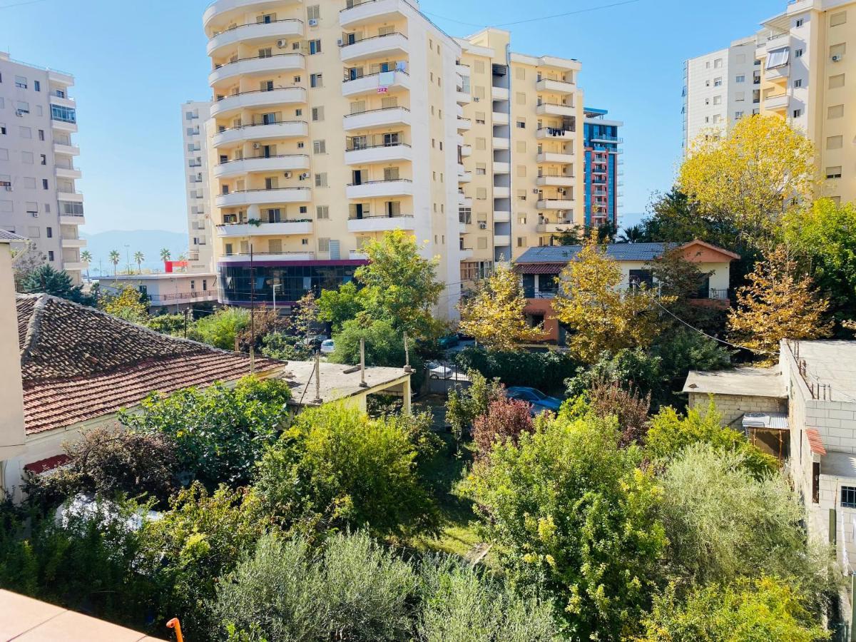 Iljazi'S Apartaments Vlorë 外观 照片