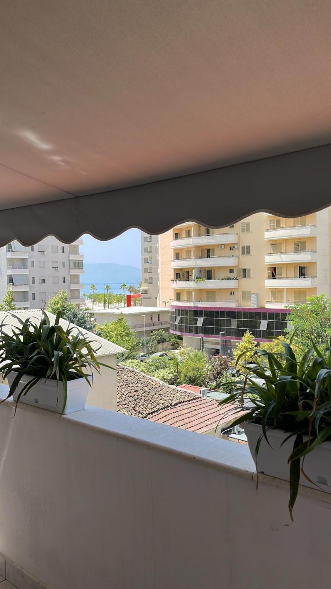 Iljazi'S Apartaments Vlorë 外观 照片