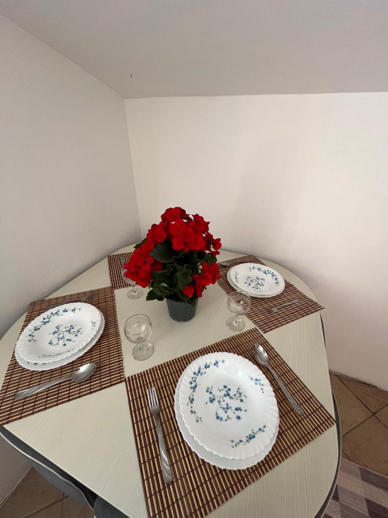 Iljazi'S Apartaments Vlorë 外观 照片