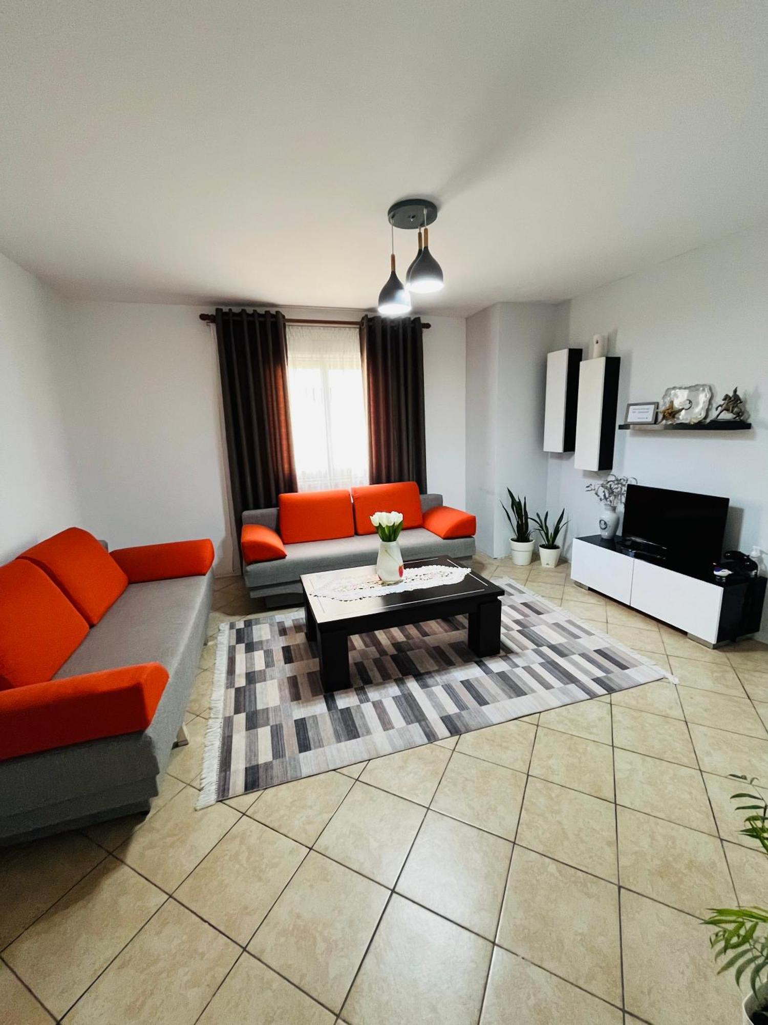 Iljazi'S Apartaments Vlorë 外观 照片