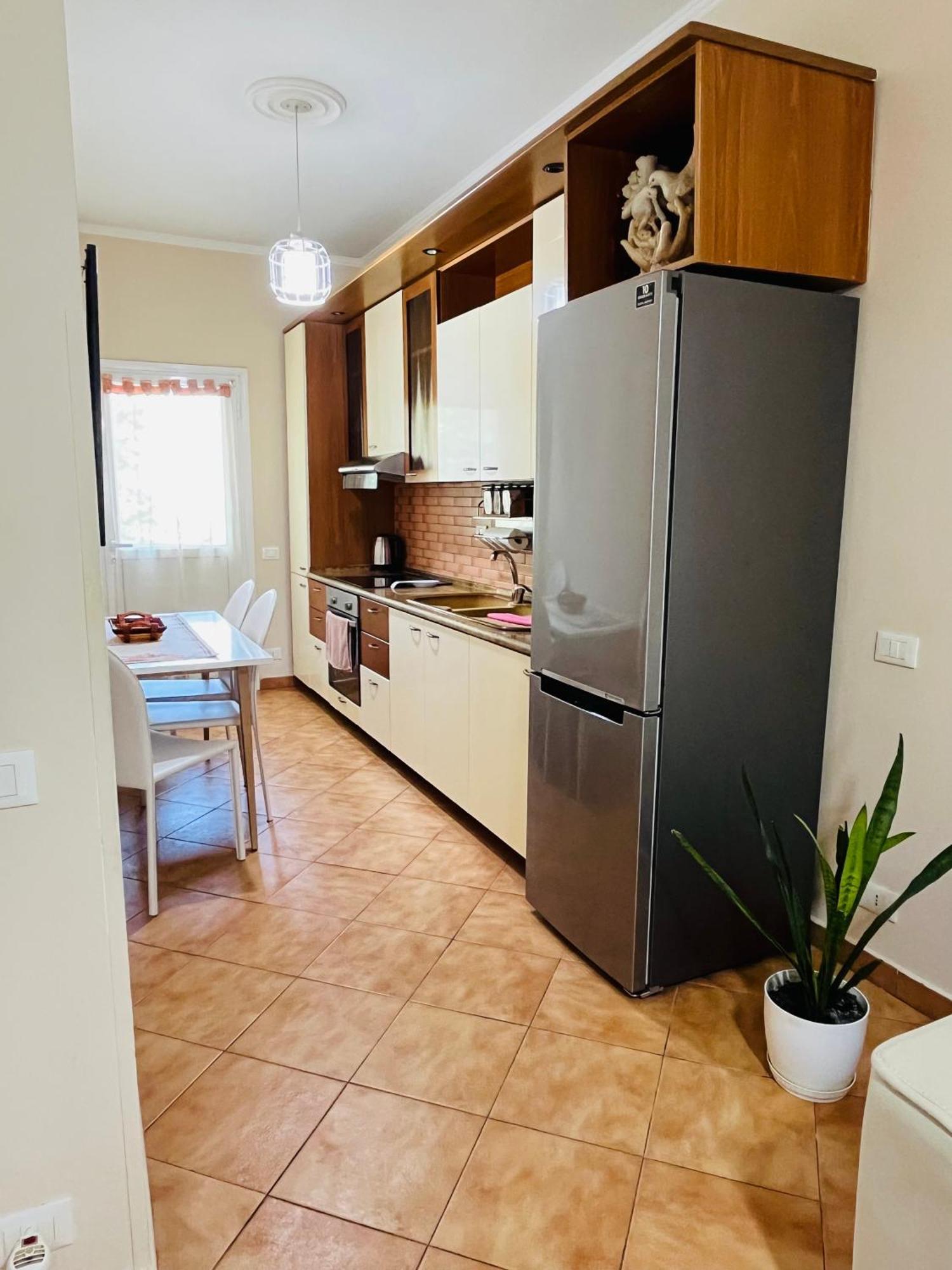 Iljazi'S Apartaments Vlorë 外观 照片