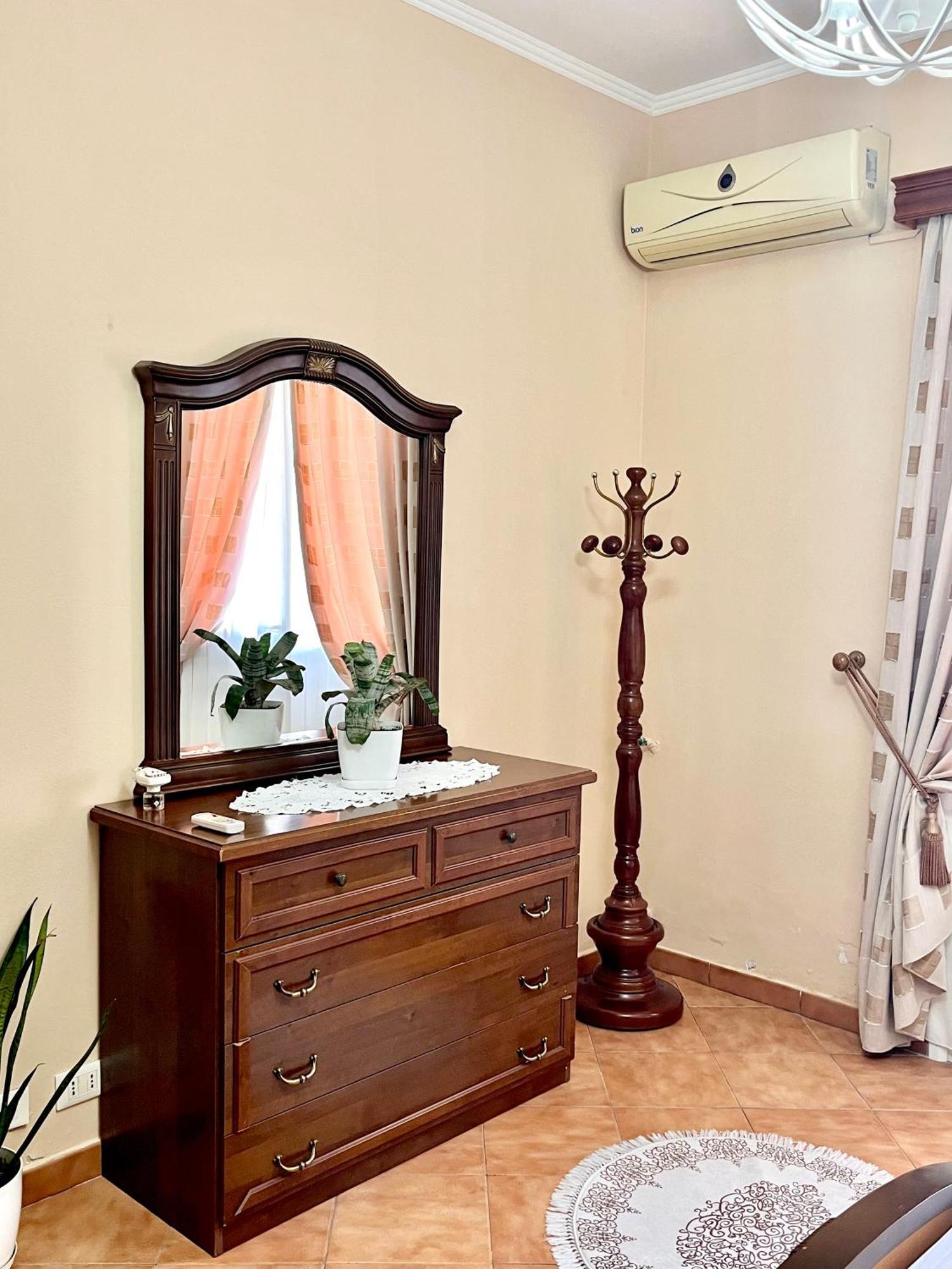 Iljazi'S Apartaments Vlorë 外观 照片